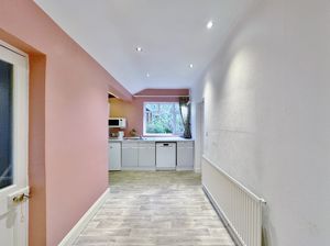 Photo 13- click for photo gallery